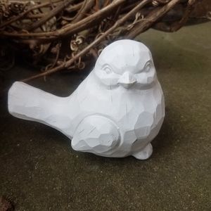 White Farmhouse Bird Decor